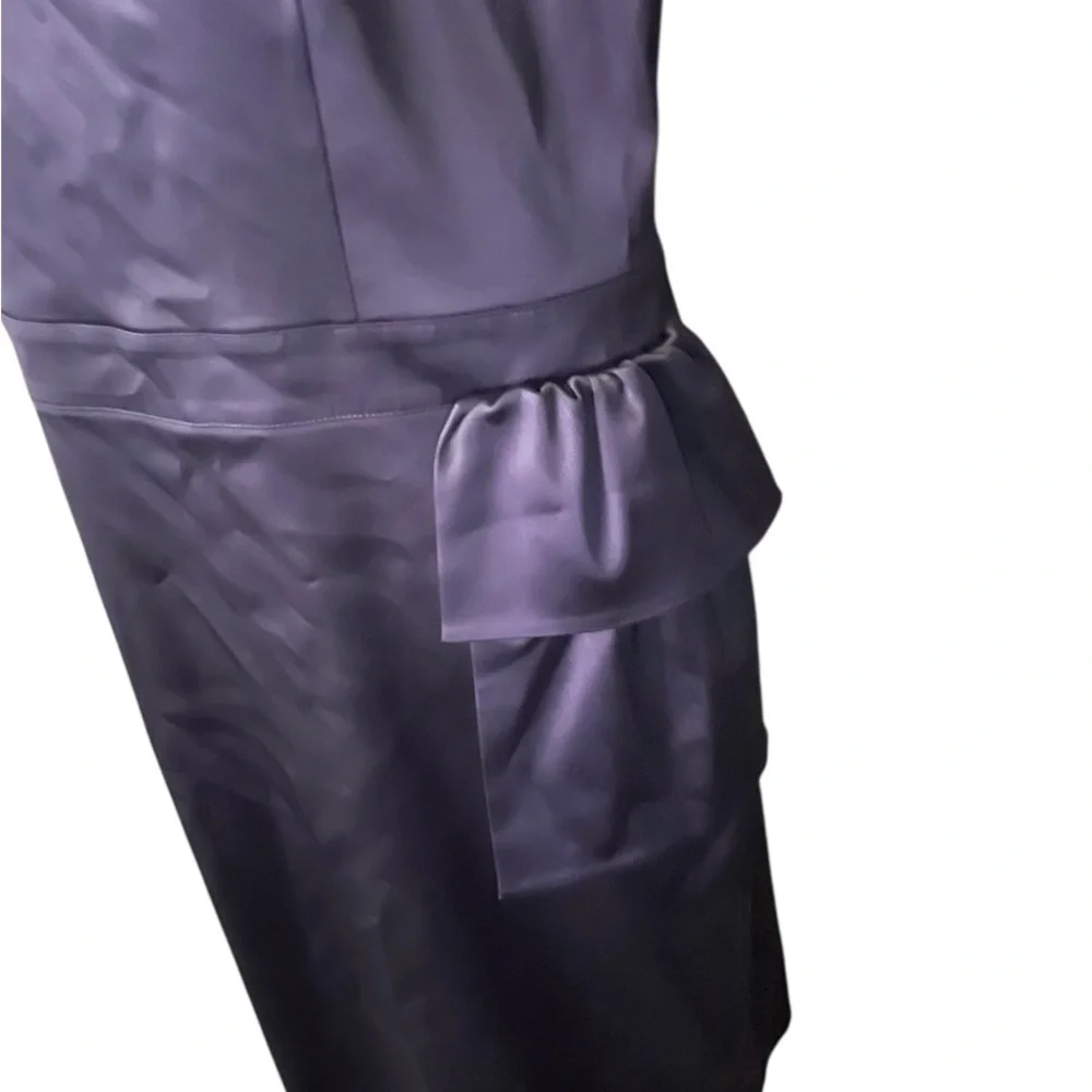 St. John Classic Black‎ Midi Dress - Picture 4 of 10